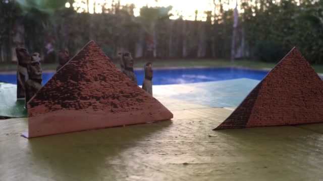 Salma Khadija & Meryem - CE5 - Le mystère - R